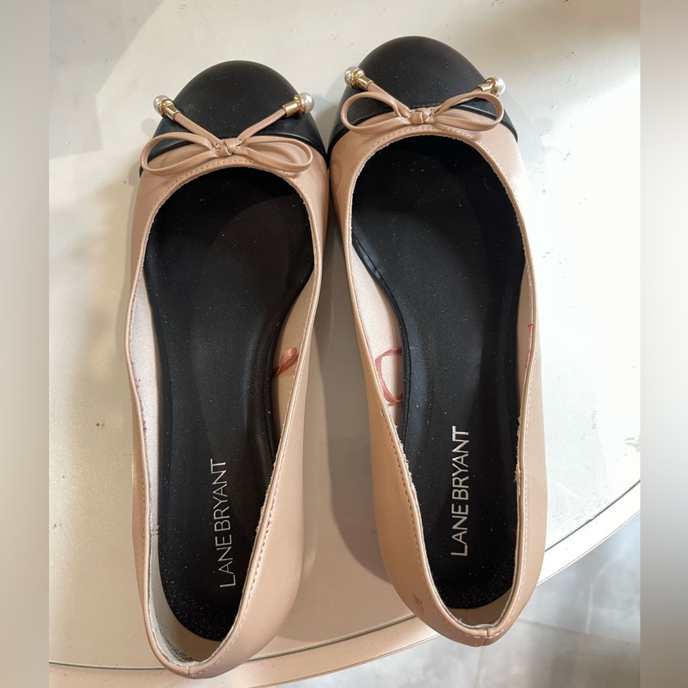 Lane Bryant Black and Tan Flats